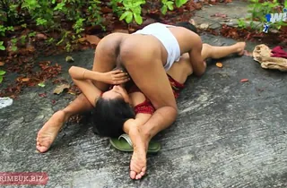 Marketable Desi Indian Swain plus her BOYFRIEND get humid plus insatiable adjacent to a romantic outdoor hook-up