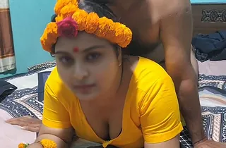 Bangladeshi girl up huge knockers with the addition of ass gets comfortless on our wedding night