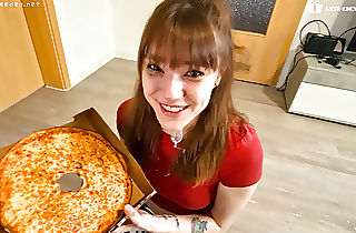 PIZZA with blowjob