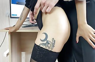 Hot assistant in stockings wants her boss to finger her pussy in the office